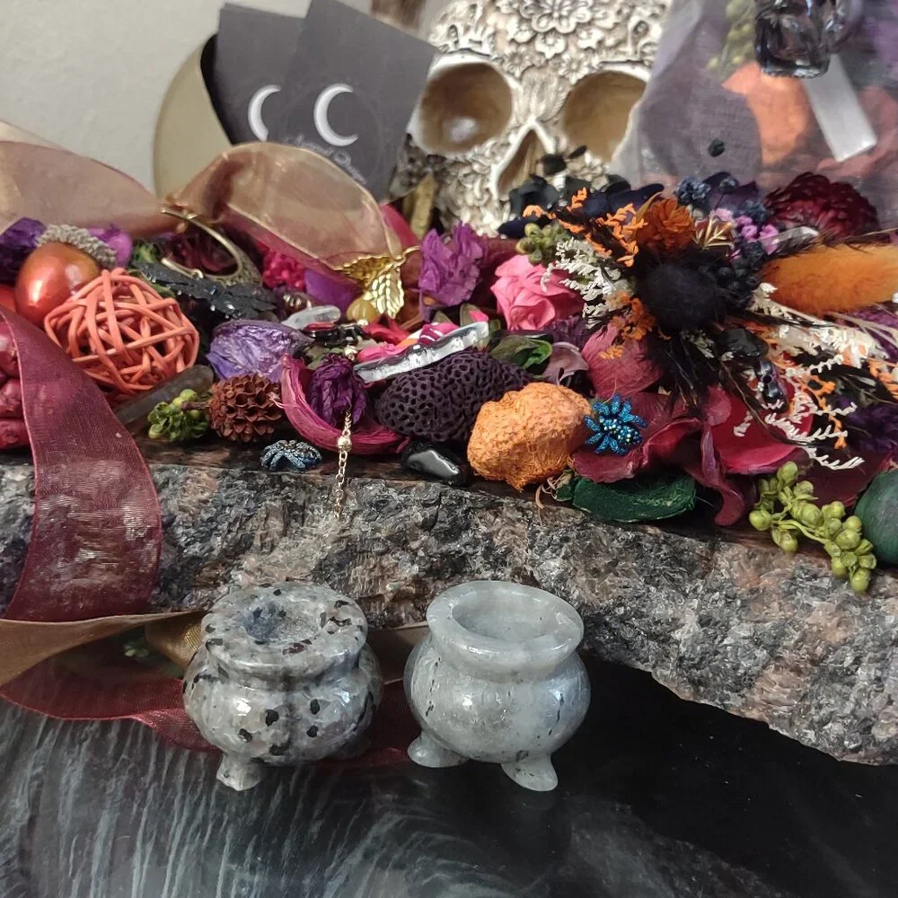 Dragon's Blood Scented Fall Crystal Potpourri Set Halloween Samhain Gift